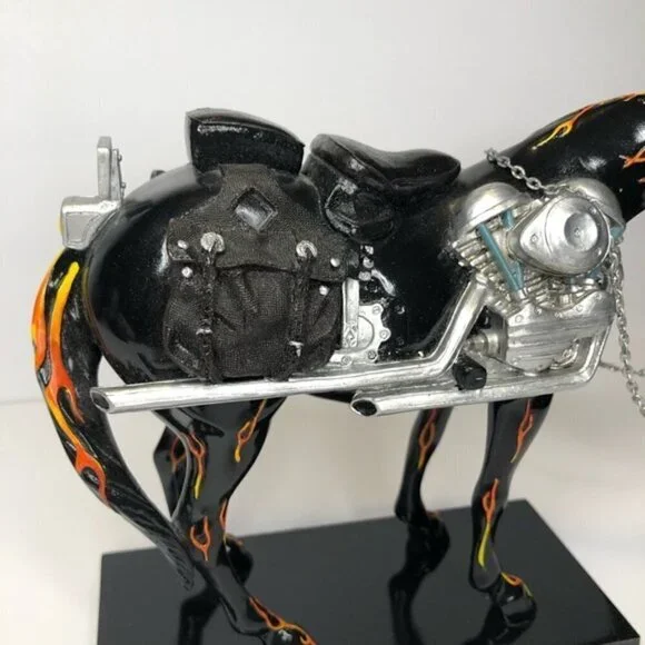 Western, Trail of Painted Ponies Motorcycle Mustang EUC - Picture 5 of 7